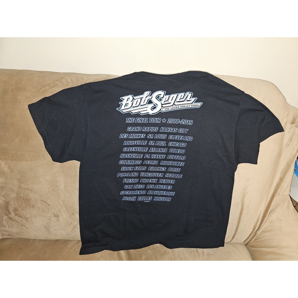 Bob Seger "Roll Me Away Tour" 2018/2019 Black Concert T Shirt Sz XL Grunge Retro - Picture 2 of 3